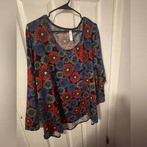 LuLaRoe Floral Lynnae Top 3XL